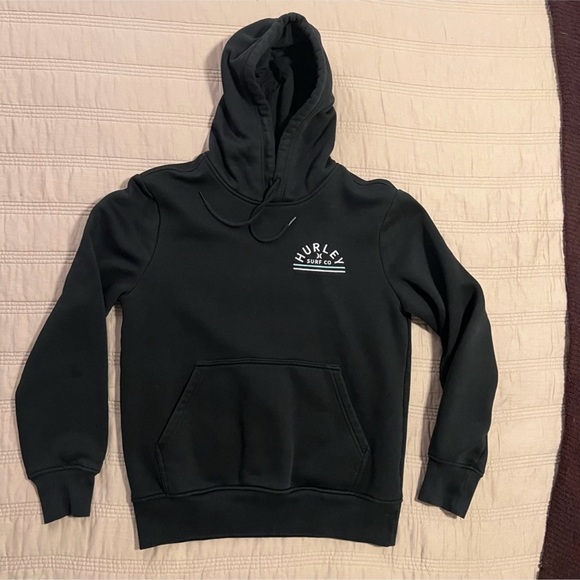 Hurley Tops - Hurley classic Black Sweatshirt with logo